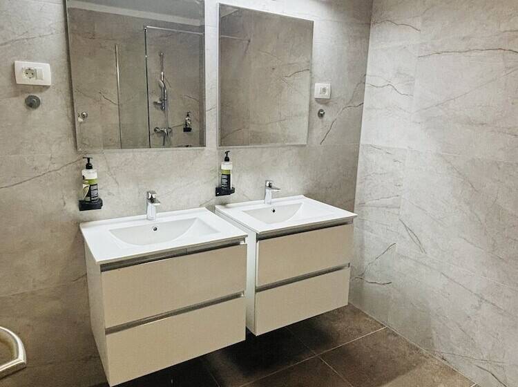 اتاق استاندارد سه نفره, Boutique Hotel Pohorje