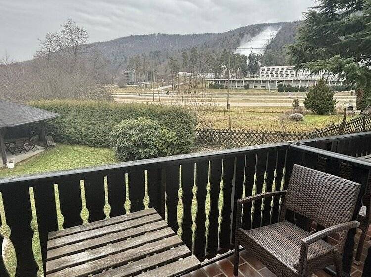 اتاق استاندارد با بالکن, Boutique Hotel Pohorje