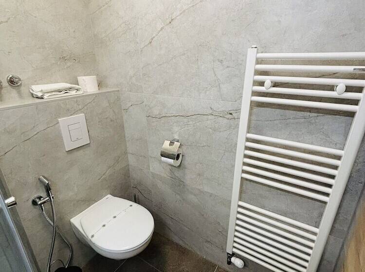 سوئیت خانواده 2 خوابه, Boutique Hotel Pohorje