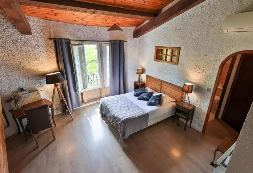 スタンダードトリプルルーム, Logis Hôtel Castel Mouisson