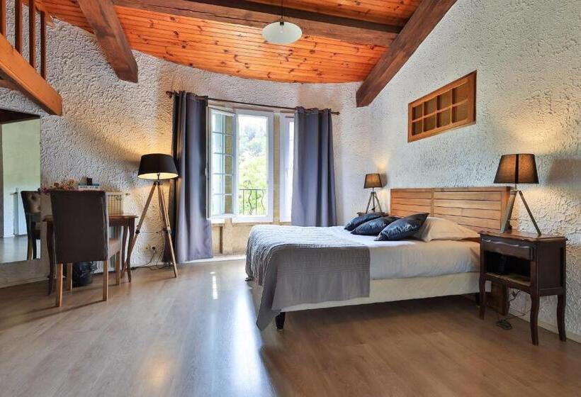 标准三人间, Logis Hôtel Castel Mouisson