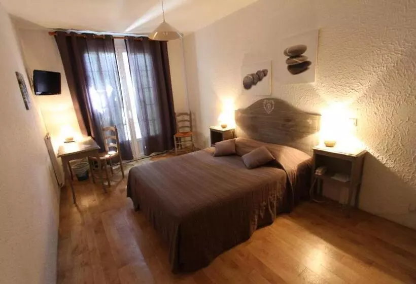 スタンダードルーム, Logis Hôtel Castel Mouisson