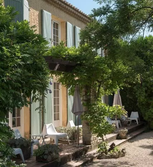 テラス付きスタンダードルーム, Logis Hôtel Castel Mouisson