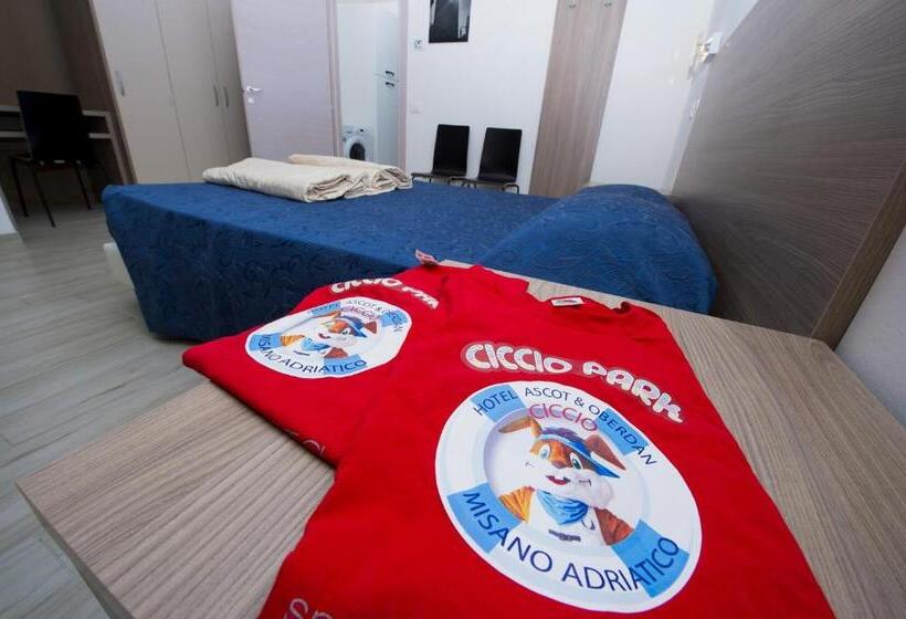 اتاق استاندارد با بالکن, Ciccio