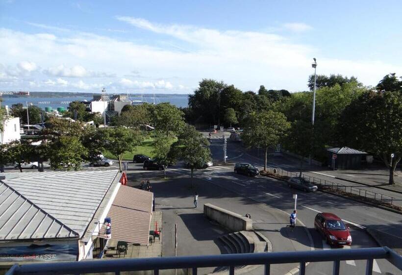 Номер Стандарт Вид на Море, De La Gare Brest