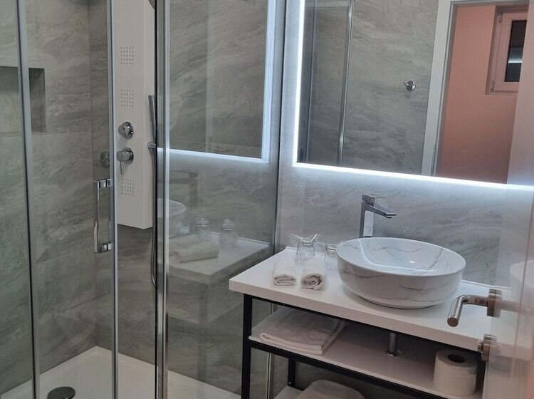 Quarto Economy, Fortuna