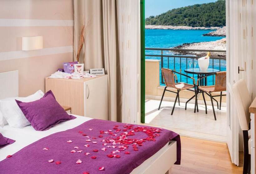 Quarto Comfort Vista Mar, Fortuna