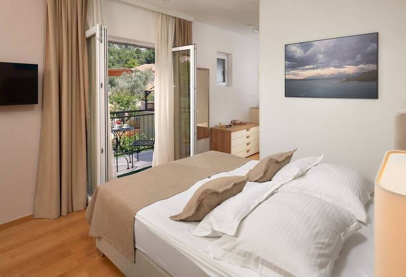 Quarto standard vista piscina, Fortuna