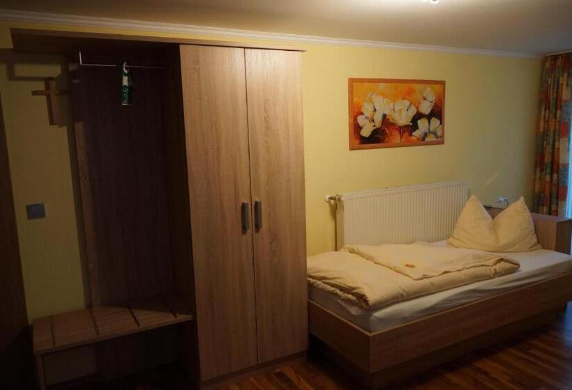 חדר סטנדרט יחיד, Garni Kleindienst