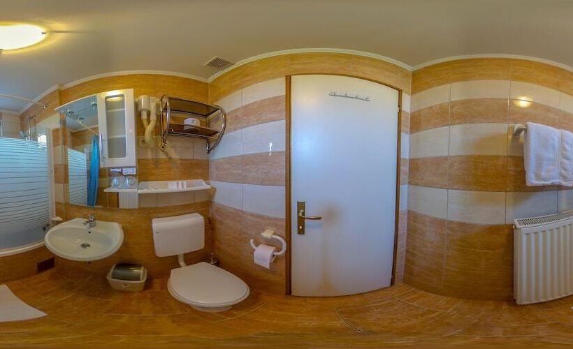 スタンダードルーム, Garten