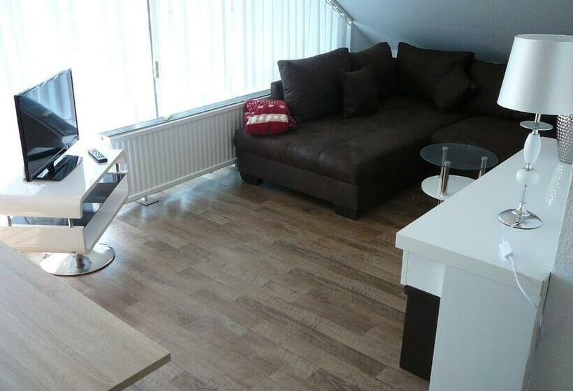 带阳台两卧公寓, Haus Drei Tannen