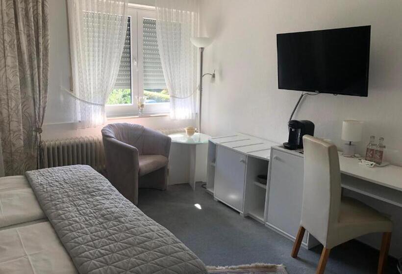 标准间, Haus Drei Tannen