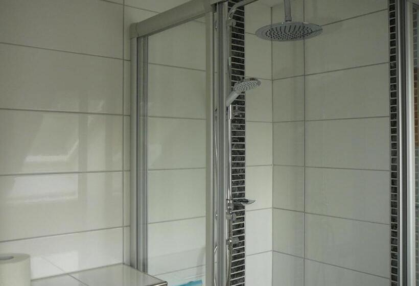 带阳台两卧公寓, Haus Drei Tannen