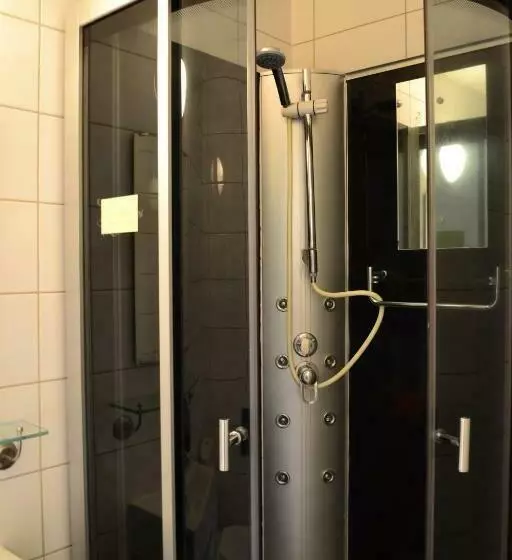 Standard Yhden Hengen Huone, L Skinnargården