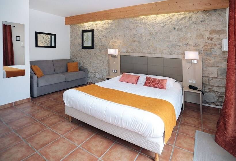 スタンダード４人部屋, Logis Hôtel & Spa Déjeunez Sous L Arbre