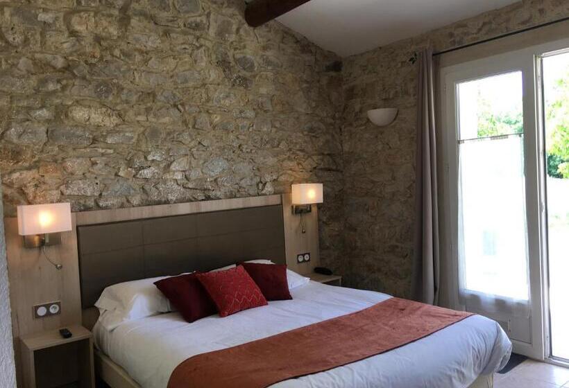 Номер Стандарт, Logis Hôtel & Spa Déjeunez Sous L Arbre