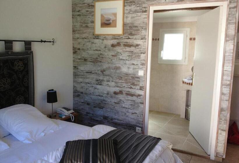 غرفة قياسية, Logis Hôtel & Spa Déjeunez Sous L Arbre