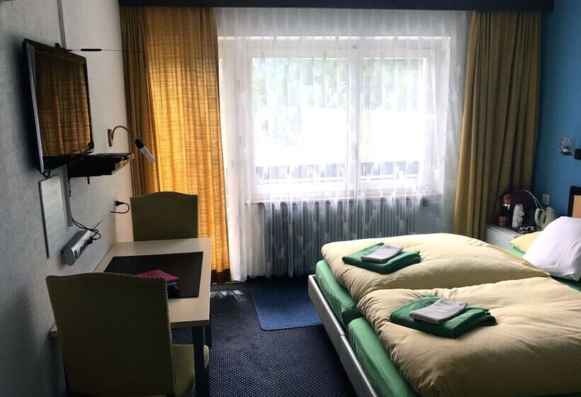 اتاق استاندارد با چشم‌انداز کوهستان, B&b Matterhorn Golf