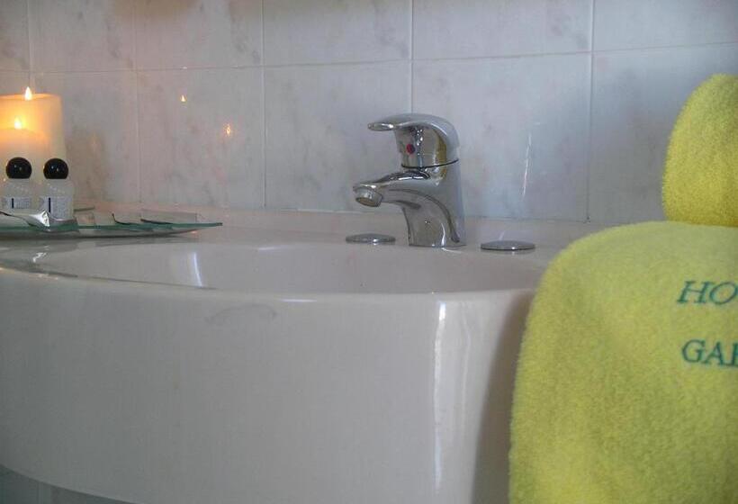 اتاق سوپریور با چشمانداز دریا, Nobel