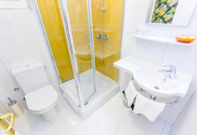 חדר סופריור עם נוף לים ומרפסת, Pansion Zlatna Ribica