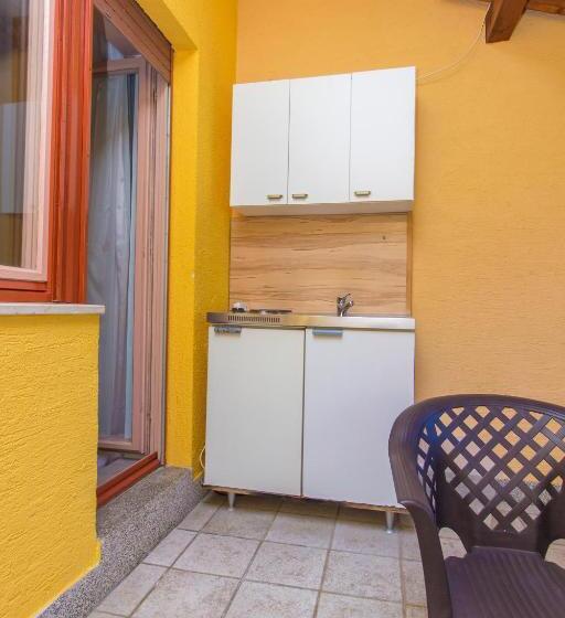 חדר סופריור עם מרפסת, Pansion Zlatna Ribica