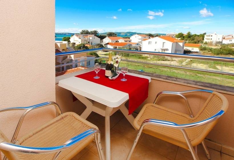 חדר סטנדרט, Pansion Zlatna Ribica