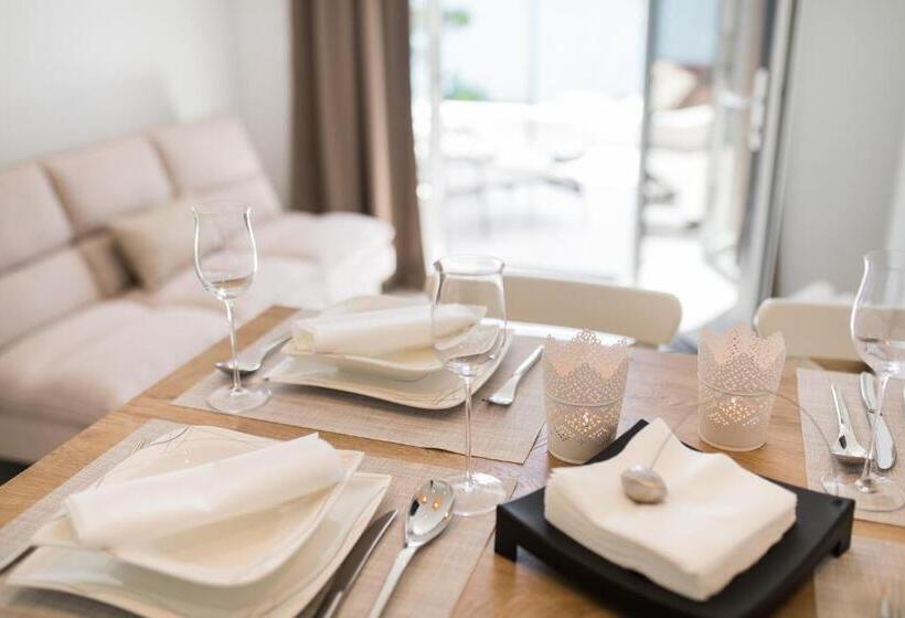 בית, 2 חדרי שינה, Pansion Zlatna Ribica