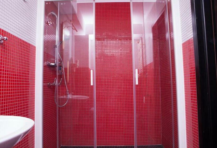 Номер Стандарт, Santa Fe