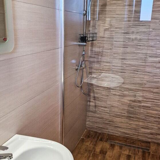 Номер Стандарт, Santa Fe