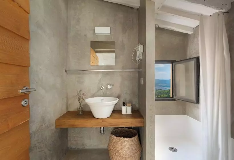 スーペリアールーム, Podere Castellare