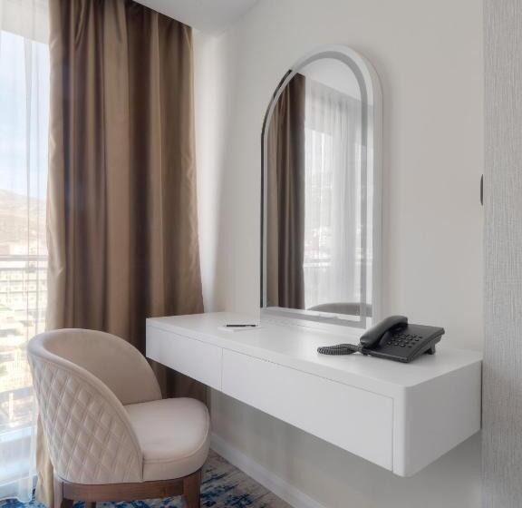 اتاق استاندارد, Tara Becici