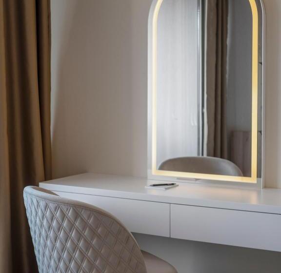 اتاق استاندارد, Tara Becici