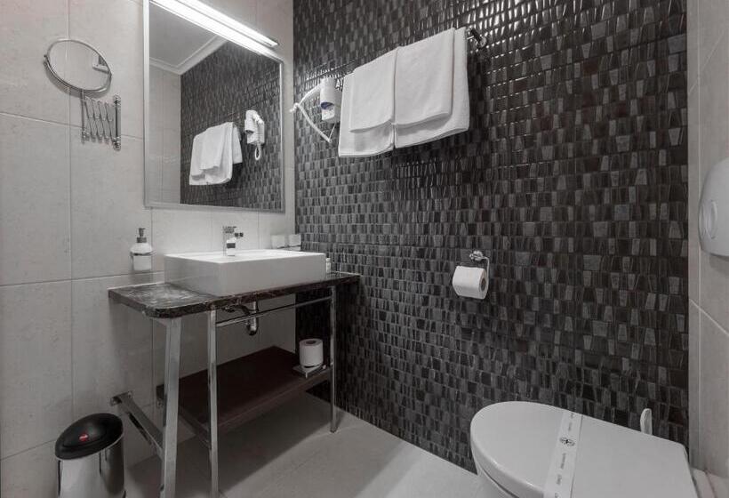 اتاق استاندارد, Tara Becici