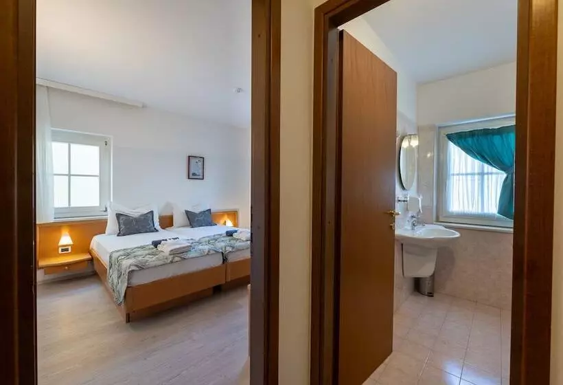 Standard-huone, Villa Fontana