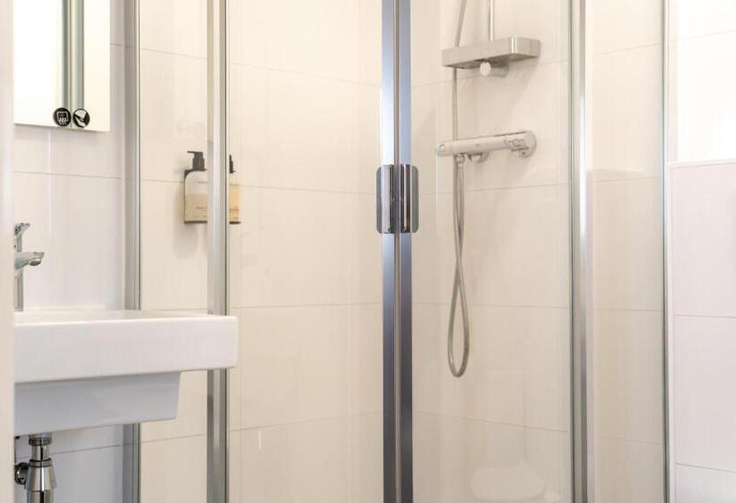 Номер Стандарт, Restaurant & Hotel Monopole Harderwijk