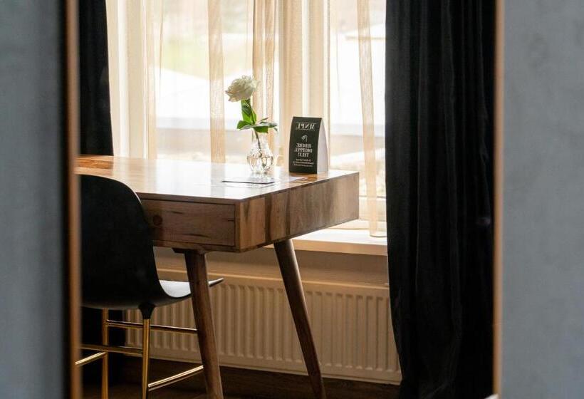 Номер Стандарт, Restaurant & Hotel Monopole Harderwijk