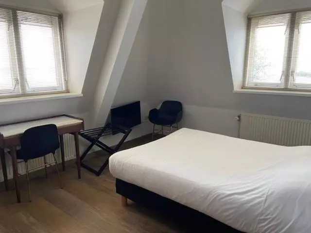 Basic-huone, Restaurant & Hotel Monopole Harderwijk