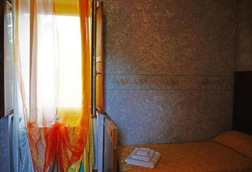 חדר סטנדרט לשלושה, Agriturismo La.ti.mi.da