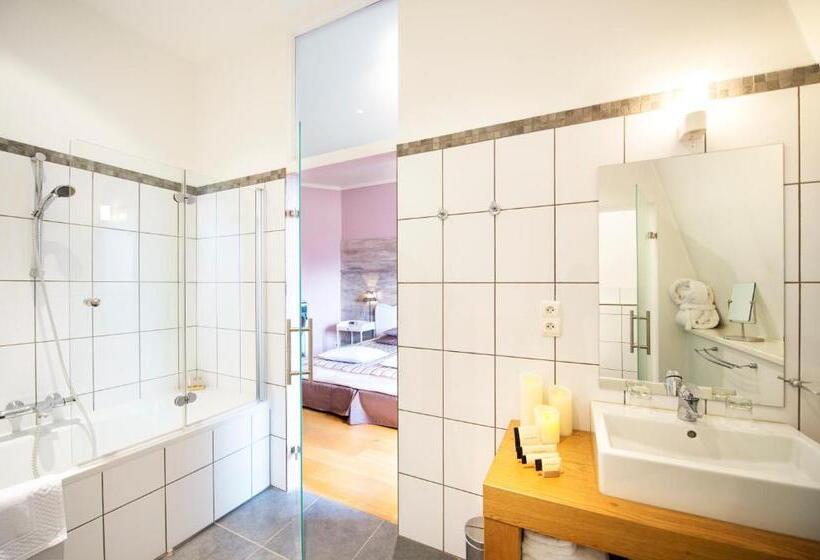 חדר דלוקס, Chateau Hotel De Belmesnil