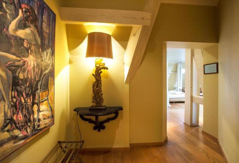 סוויטה, Chateau Hotel De Belmesnil