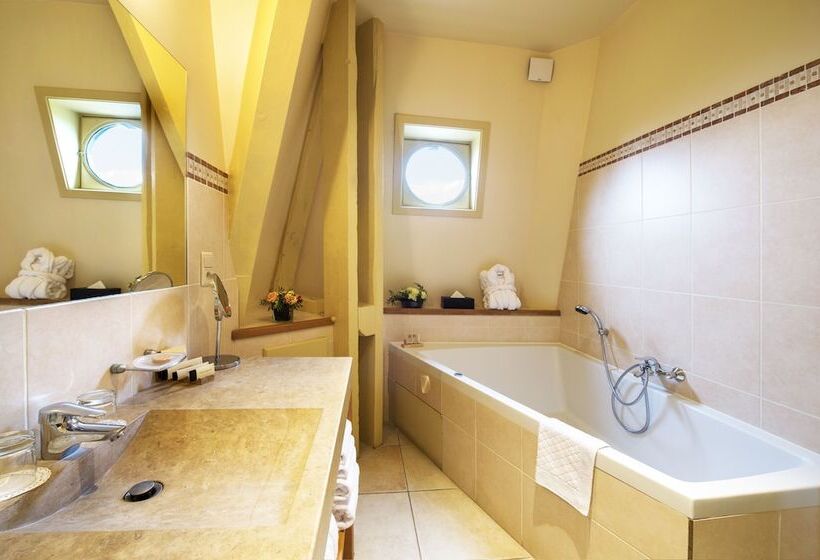 סוויטה, Chateau Hotel De Belmesnil