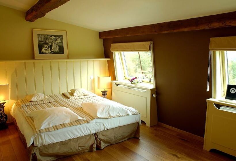 חדר קלאב, Chateau Hotel De Belmesnil