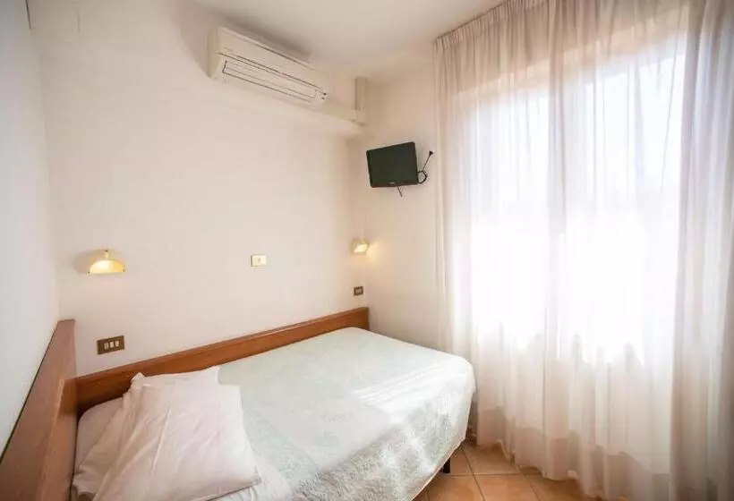 اتاق عادی با تخت دوبل, Eco Hotel Edy