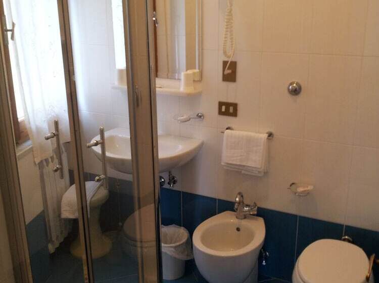 اتاق استاندارد, Eco Hotel Edy