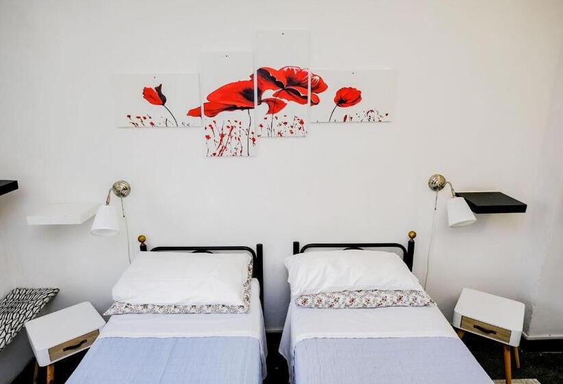 Standard Szoba, Albergo Caffaro