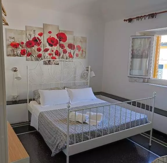 اتاق استاندارد, Albergo Caffaro
