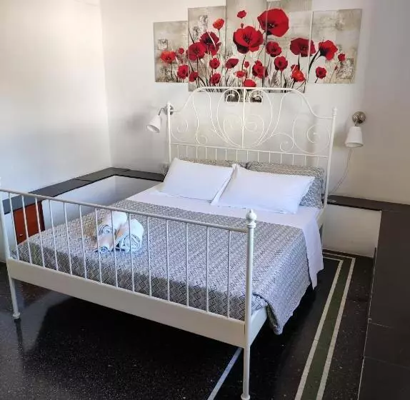 اتاق استاندارد, Albergo Caffaro