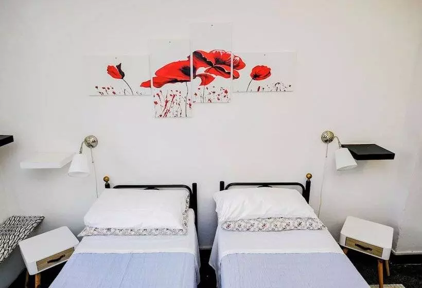 اتاق استاندارد, Albergo Caffaro