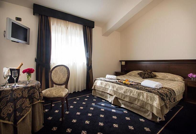 주니어 스위트, Antica Stazione