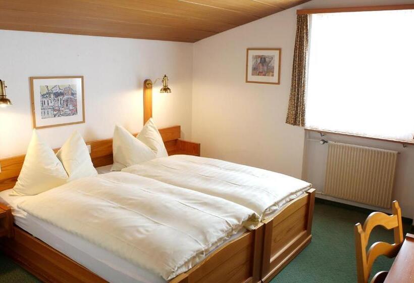 Номер Economy, Arena Lodge